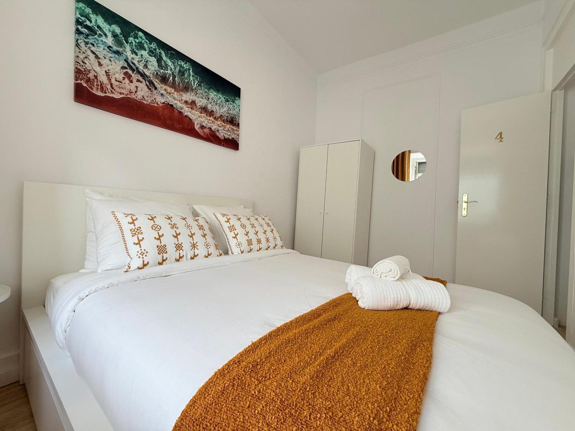 Travelers House Homestay
